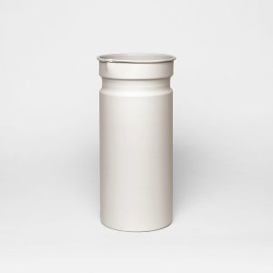 אוף לבן קדים modern architypes כלי אגרטל מתכת כד המים