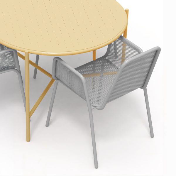round metal table outdoor yellow send saffron ral 1002 5 seats light grey aluminuim chairs ral 7035